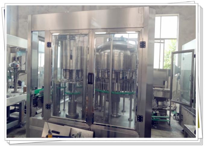 Оборудование воды СУС304 разливая по бутылкам с 14000 б/производственной мощностью х высокой 0