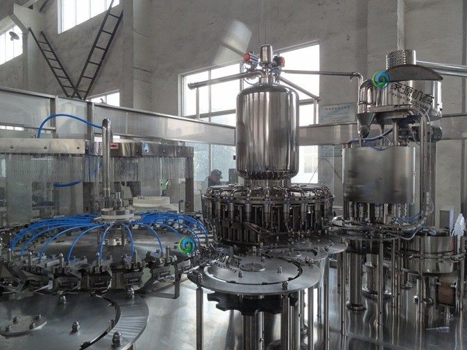 Серебристая белая машина завалки сока апельсинового сока с 4000 производственными мощностями Bph 0