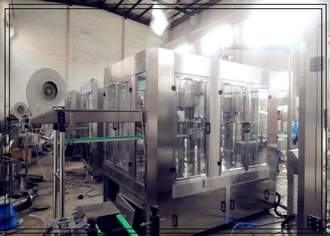 PLC контролирует машину завалки фруктового сока для белизны фабрики SUS304 напитка серебристой 1